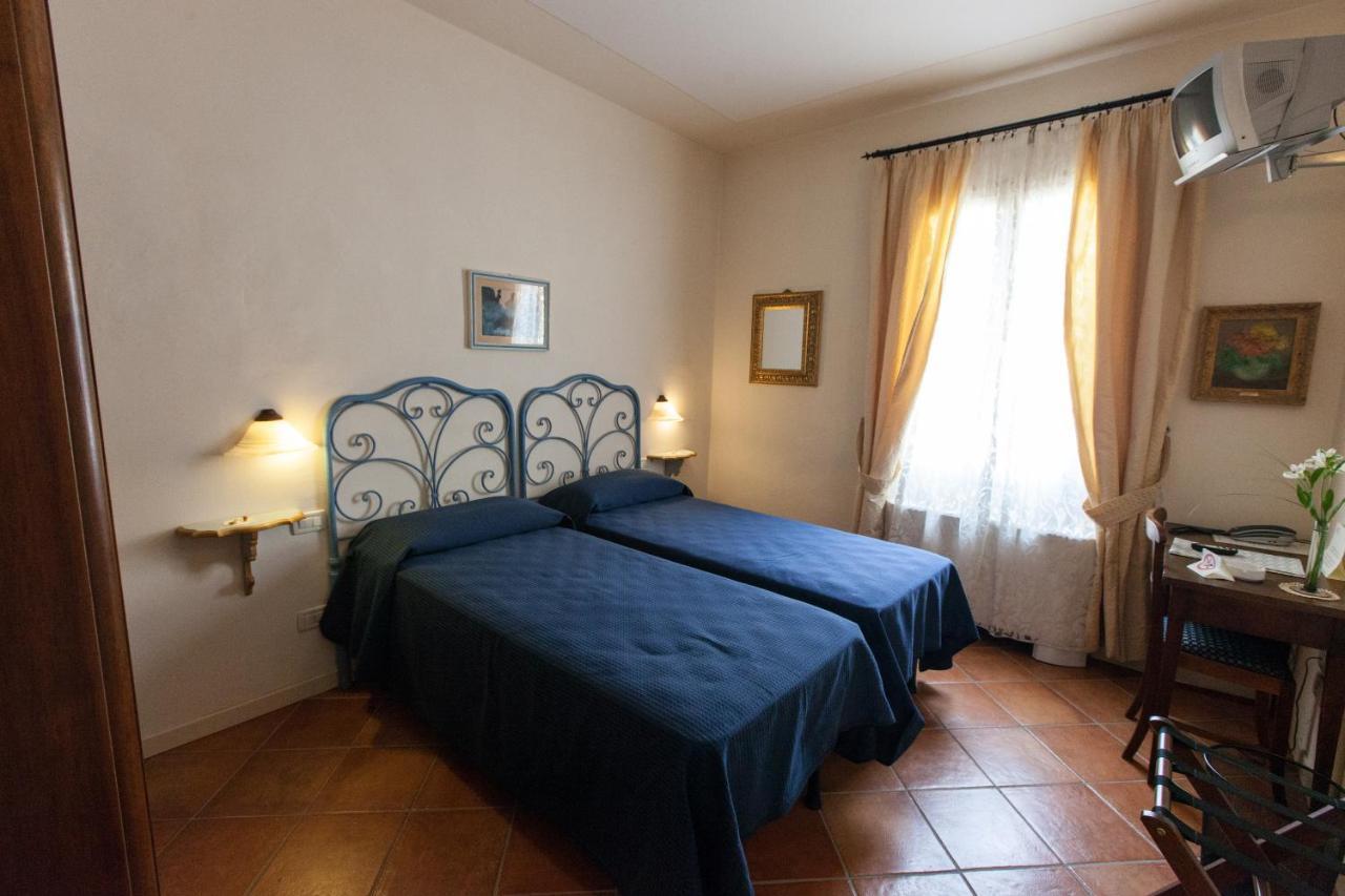 Hotel Locanda Degli Artisti Borgo San Lorenzo Exterior foto